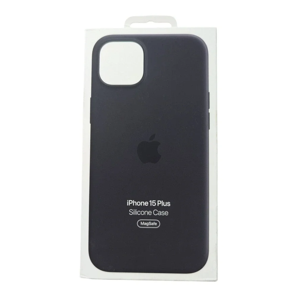 B4. Apple Silicone Case with MagSafe for iPhone 15 Plus - Black‎